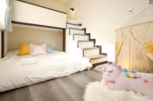 东上野 上野駅徒歩6分 超高級4階建て新築一軒家 最大10名