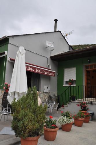 . Casa Polín