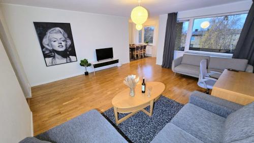 Bright 3-Bedroom Apartment with Balcony in Tuve