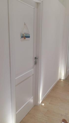 orizzonte sul mare in บิสเซลเย