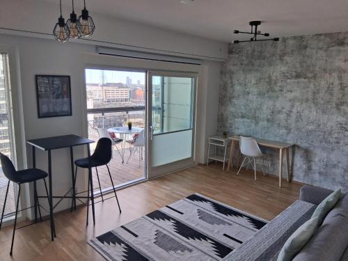 Modern condo built-in Mall of Tripla, Helsinky (fotografie 5)