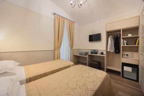 Hotel Flavia - image 9
