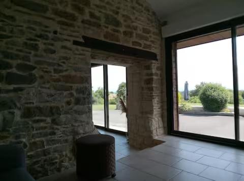 Maison vue sur les pyrénees (Maison vue sur les pyrenees) in Sauveterre-de-Béarn