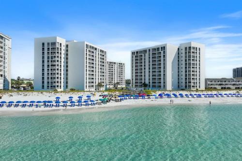2054 Shoreline Towers Beach Front spacious with open balcony near Shrimp Basket