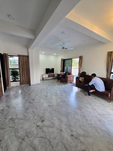 Mountain Crest Villa near Karla Caves