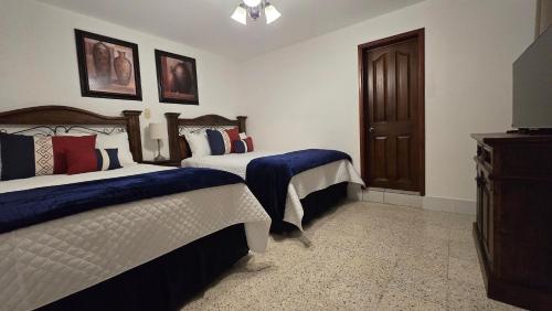 Casa Linda - image 2