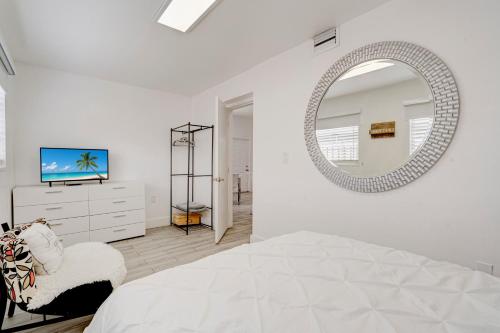 Modern & New,Excellent Location Miami in Miami, USA