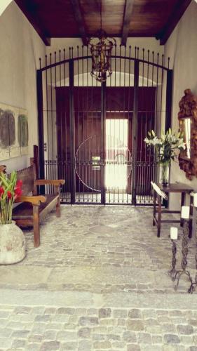 San Rafael Hotel - image 5