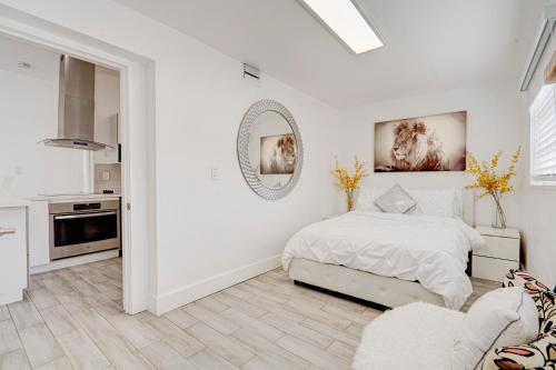 Modern & New,Excellent Location Miami in Miami, USA