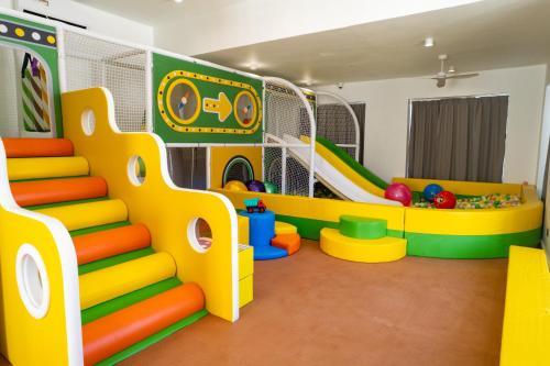 Дитячий клуб, Tembo Kiwengwa Resort in Занзібар
