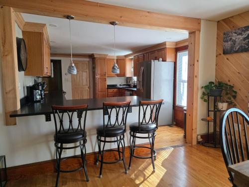 2 bedroom apt close to downtown in 聖約翰斯堡 (VT)