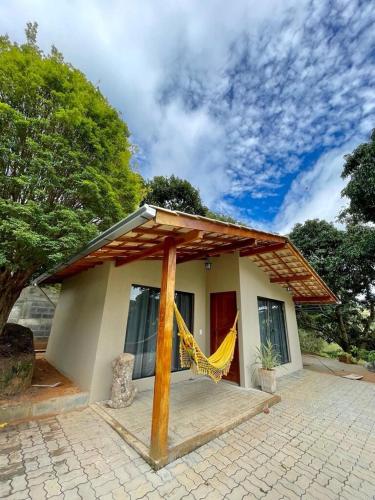 Chalés Rancho da Marcha (Chales Rancho da Marcha) in Santa Maria Madalena