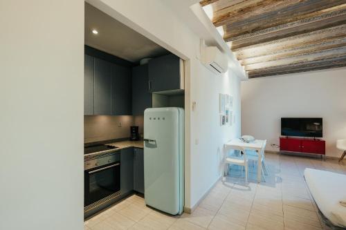 Ramblas Apartments 5