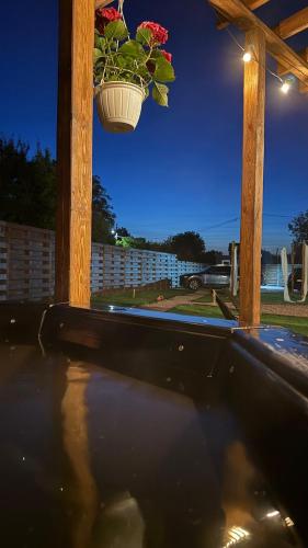 ForRest будинок з чаном in Bucha