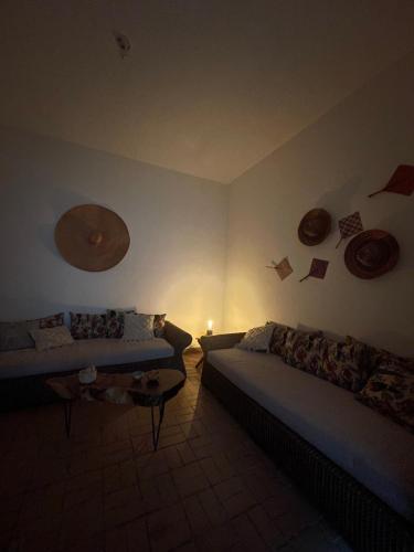 House in San Antonio Cali - image 4