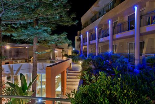 hotel photo
