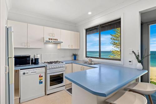 Forresters Dunes - Downstairs in Forresters Beach