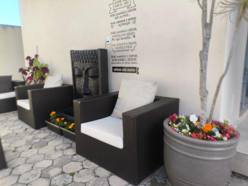 Hospedagem MAR SANTO in Santinho Beach