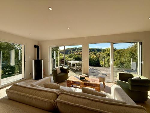 Maison en pleine nature vue exceptionnelle avec sauna et bain nordique gîte à louer Saint-Julien-le-Faucon
