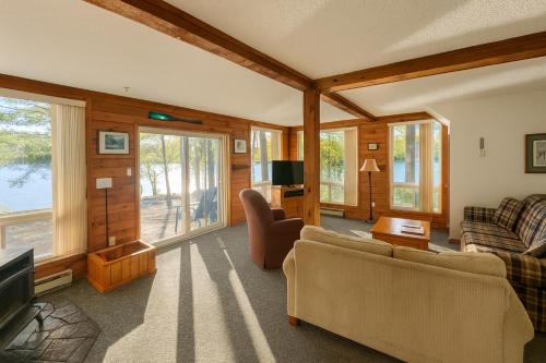 Sunny Point Resort in Seguin (ON)