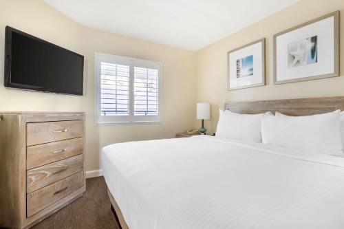 Riviera Beach Resort