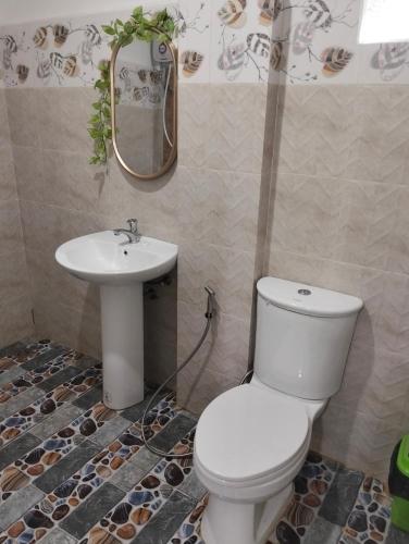 JANHOUR PLACE