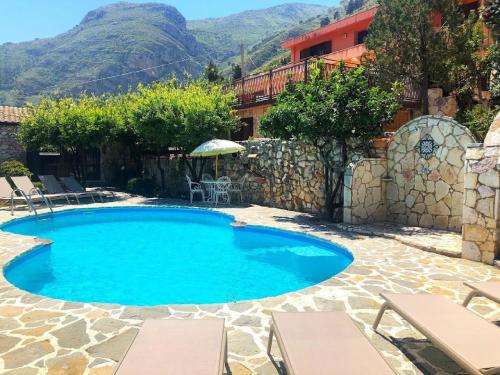 Holiday Home in Castellammare del Golfo with Pool