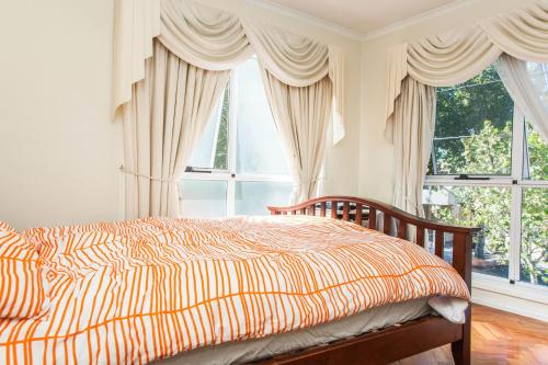Double room, shared bathroom