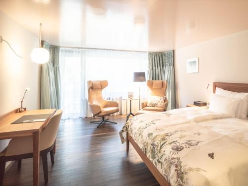 room detail thumbnail 0