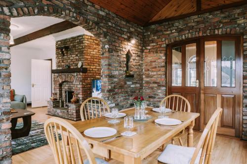 บริการและสิ่งอำนวยความสะดวก, Strandhill House in สแตรนด์ฮิล