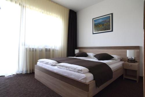 TIM rooms
