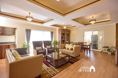 Four-Bedroom Deluxe Apartment