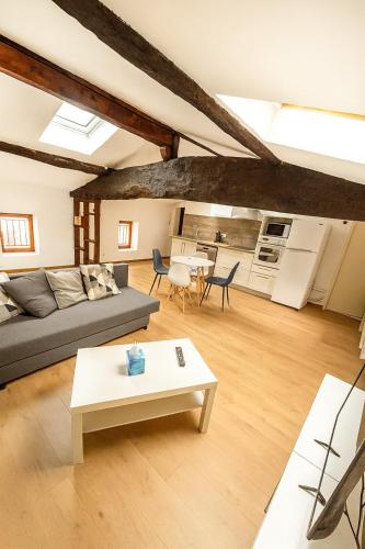 L 'Écrin de Trévoux 3 Chambres confort - Location saisonnière - Trévoux