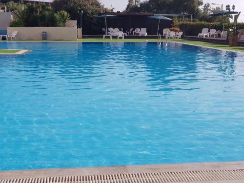 Swimming pool, GoldSea - Boutique Seafront Studio in Nahariya