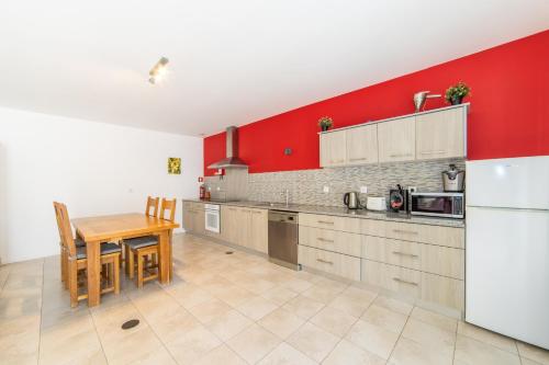 المرافق, Casa do Sobreiro in كانتانهيد