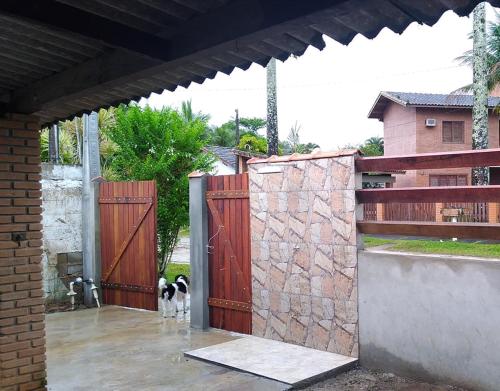 ทางเข้า, Casa Terrea Praia da Lagoinha, Ubatuba in หาดลาโกอินยา