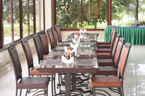 Restoranas, Sunstar Resort Thika in Thika