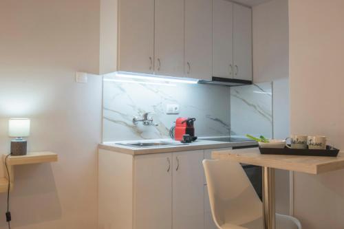 Κoukaki Sofia's Apartment - image 12