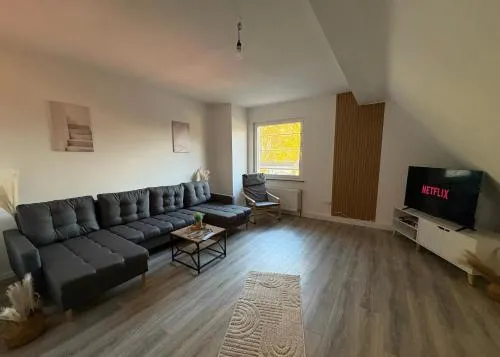 Komfort & Stil, Moderne Wohnung mit Fitnessraum in Witten, Deutschland