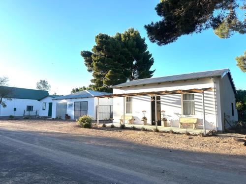 Rus n Bietjie Guest House in Loxton