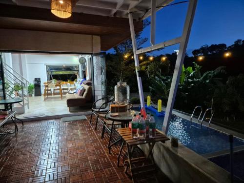 Villa D'Thie in Puncak