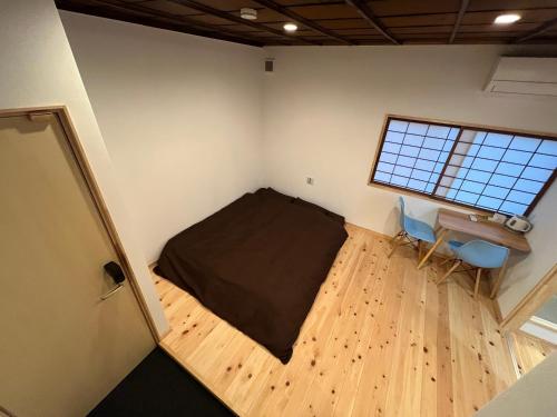 宿場を眺める古民家宿陽屋-Hinataya-