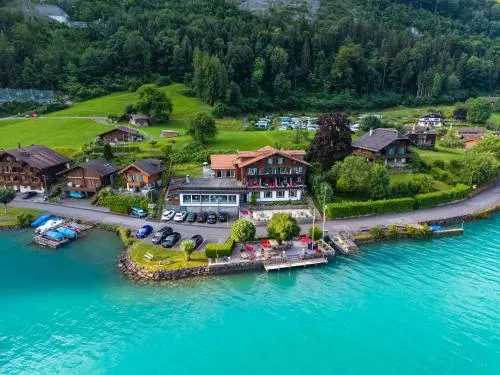 Boutique Hotel Bellevue B&B am Brienzersee Iseltwald Interlaken in Iseltwald, Schweiz