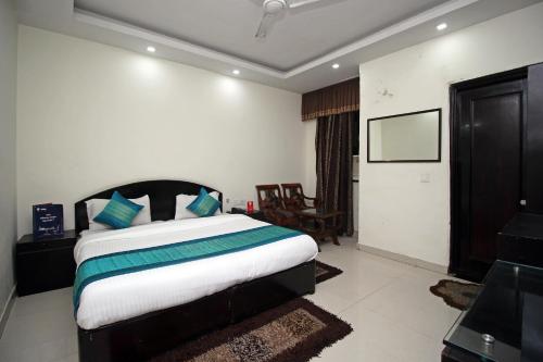 1 queen bed