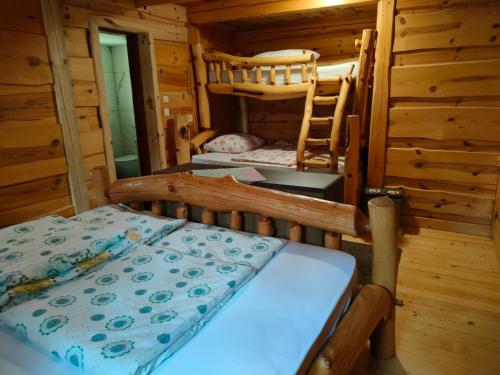 Glamping Lake Bloke 2