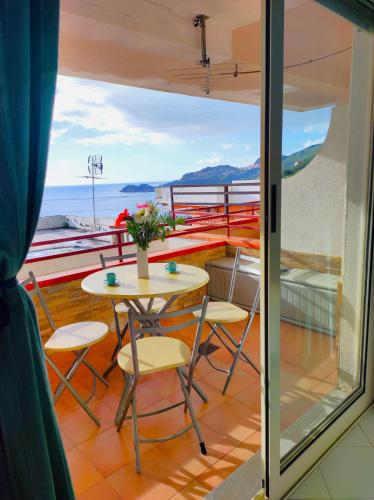 Bellavista apartment Letojanni