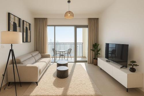 BAZ Vacation Homes | 2BR Burj Khalifa View | Direct Access to Dubai Mall - image 13