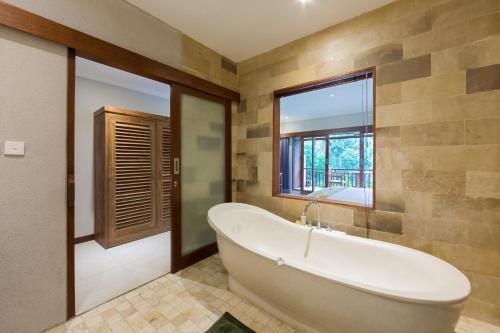 Alamdini Resort Ubud 3