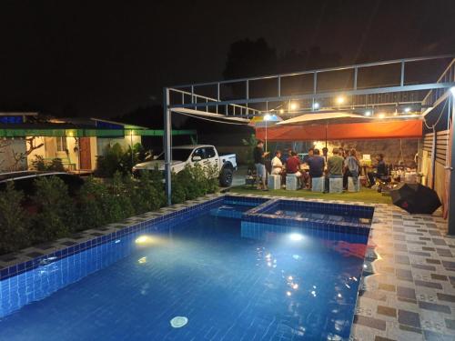 라용 อู่ตะเภาโฮมสเตย์byต้นไทร 2성급 호텔 객실