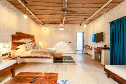 Dunes & You - A Desert Retreat in สุรัชกุนท์